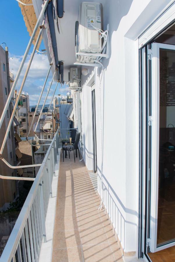 Lianos Apartments Business Class A Piraeus Exterior photo